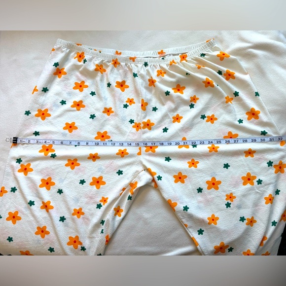 Floral Women’s 2 Pieces Pajamas 5XL - Picture 13 of 13